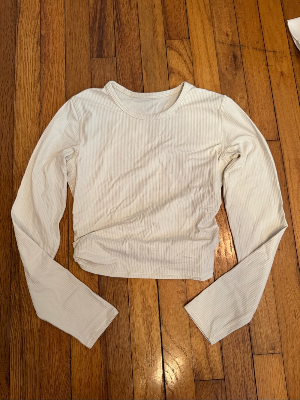 lululemon athletica White Ribbed Long Sleeve Crop Top